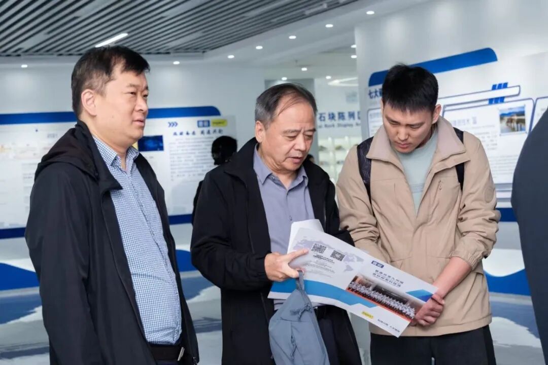 河南省南水北调运行保障中心领导及专家莅临普奇研究院调研交流